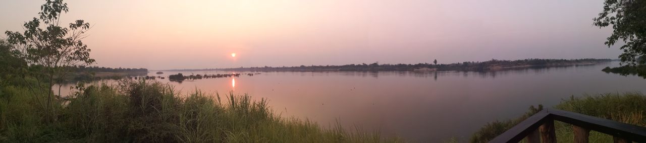 Auf dem Mekong bis nach Laos